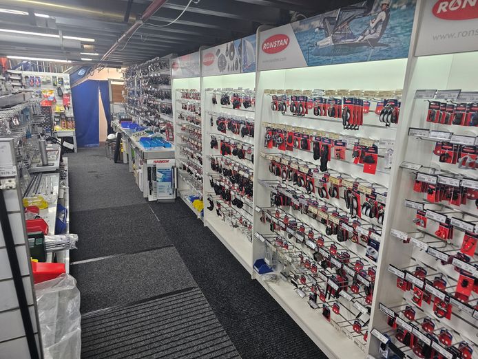 iconic-marine-chandlery-business-hobart-tasmania-6