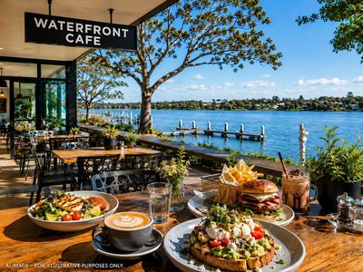 waterfront-cafe-restaurant-business-for-sale-port-macquarie-nsw-0
