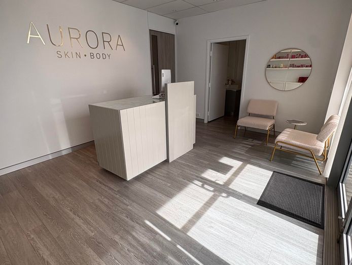 stunning-turnkey-beauty-salon-0