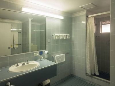 35-room-leasehold-or-freehold-motel-for-sale-in-qld-40-roi-6