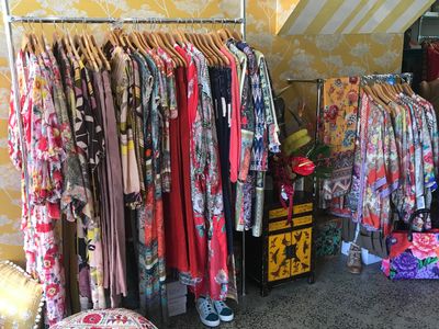cartoon-iconic-melbourne-fashion-boutique-3