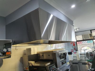 great-opportunity-popular-local-pizza-restaurant-in-the-cumberland-lga-0