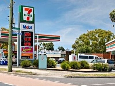 7-eleven-springvale-south-for-sale-0
