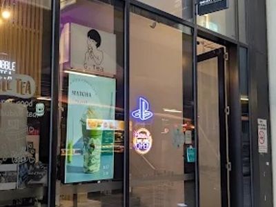 fully-fitted-bubble-tea-gaming-cafe-melbourne-cbd-4