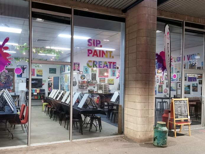 studio-vino-paint-sip-on-pirie-street-1