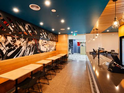 fully-equipped-souvlaki-takeaway-business-mornington-1