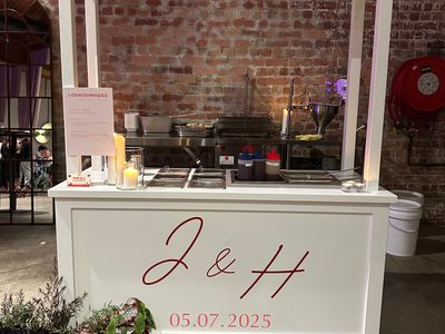 established-greek-dessert-food-trailer-776-bc-loukoumades-3