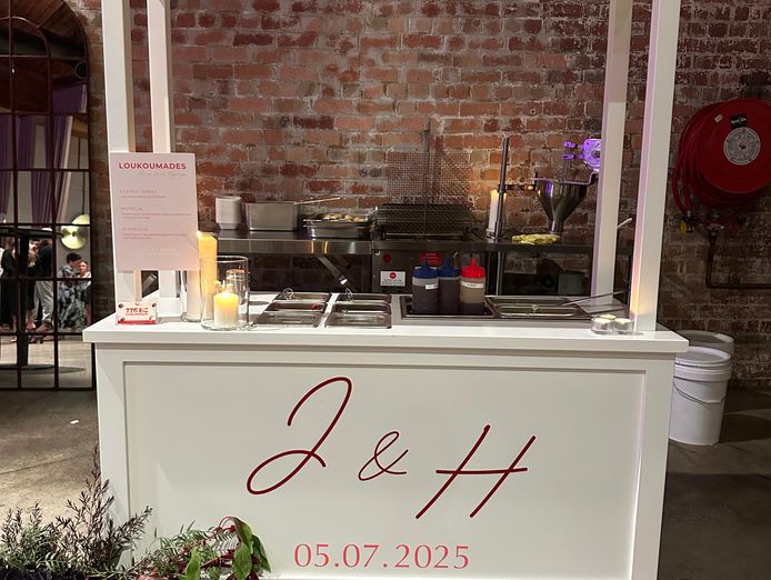 established-greek-dessert-food-trailer-776-bc-loukoumades-3