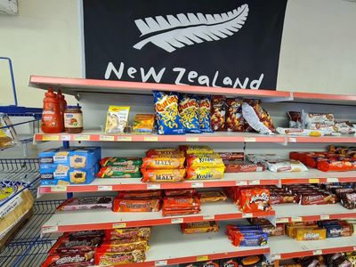 long-estabilished-profitable-neighbourhood-convenience-store-for-sale-brisbane-5