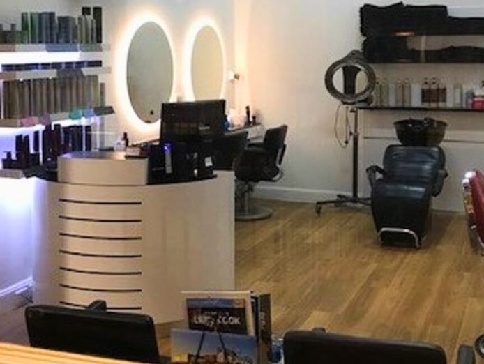 adelaide-cbd-hair-salon-opportunity-established-over-40-years-15-000-plus-stock-0