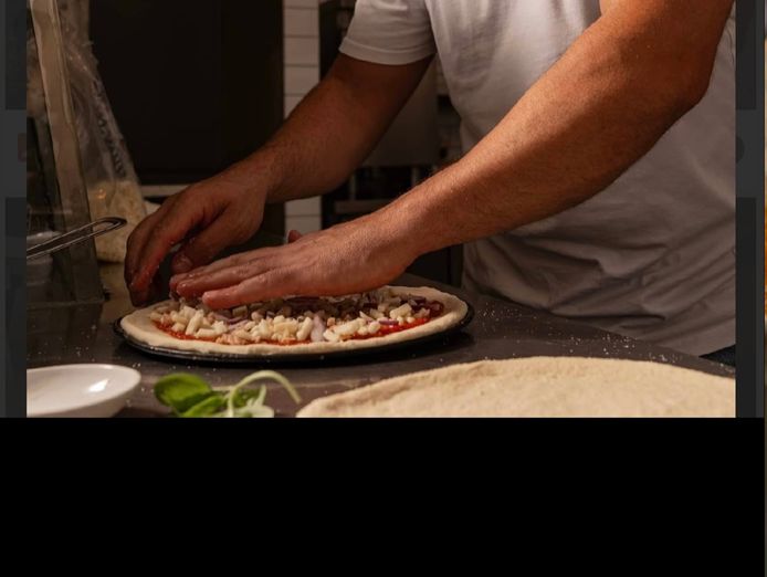 iconic-woodfire-pizzeria-for-sale-balmain-3