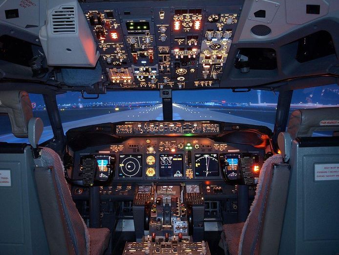 established-boeing-737-simulator-pilot-training-business-0