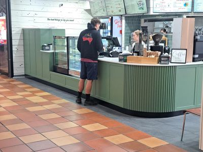 popular-coffee-shop-and-cafe-batemans-bay-be-your-own-boss-and-enjoy-life-2