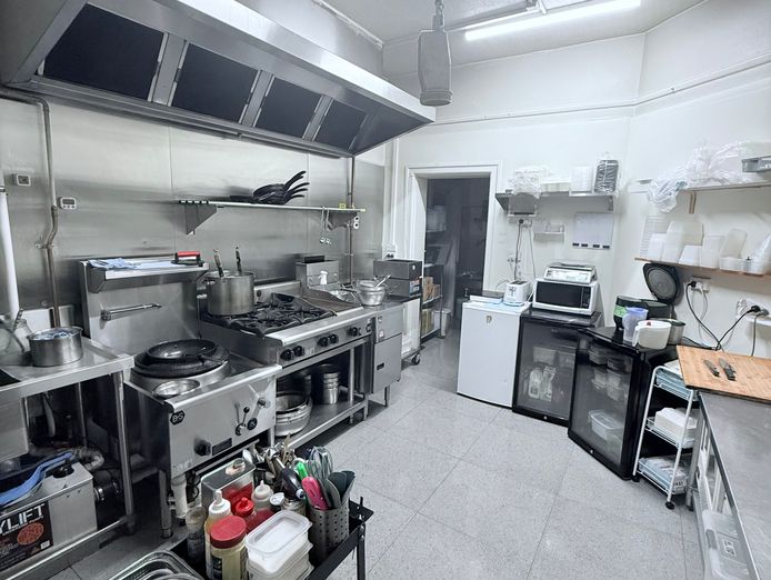 coffee-brunch-cafe-in-caulfield-south-3-years-established-6-year-lease-0