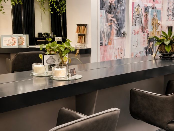 boutique-hair-and-beauty-salon-in-the-heart-of-rose-bay-1