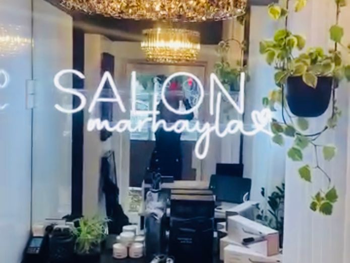 boutique-hair-and-beauty-salon-in-the-heart-of-rose-bay-4