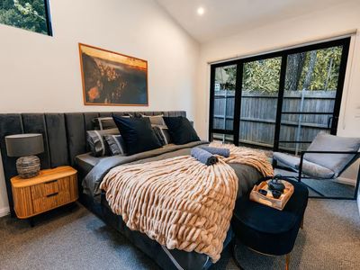 established-blue-mountains-short-term-rental-accommodation-management-business-1