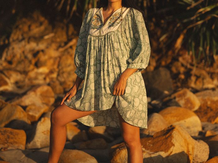 boutique-retail-space-established-brand-available-in-noosa-9