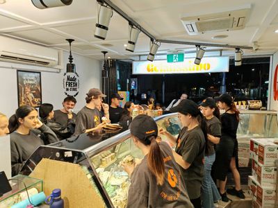 high-traffic-gelato-shop-in-chatswood-for-sale-gelatissimo-prime-location-4