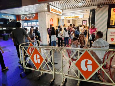 high-traffic-gelato-shop-in-chatswood-for-sale-gelatissimo-prime-location-3