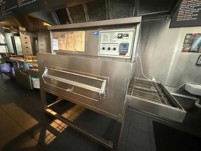 charcoal-chicken-pizza-kebab-shop-for-sale-2