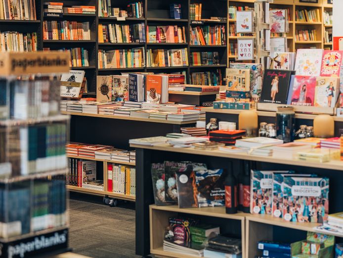 stationery-gifts-and-books-retail-store-0