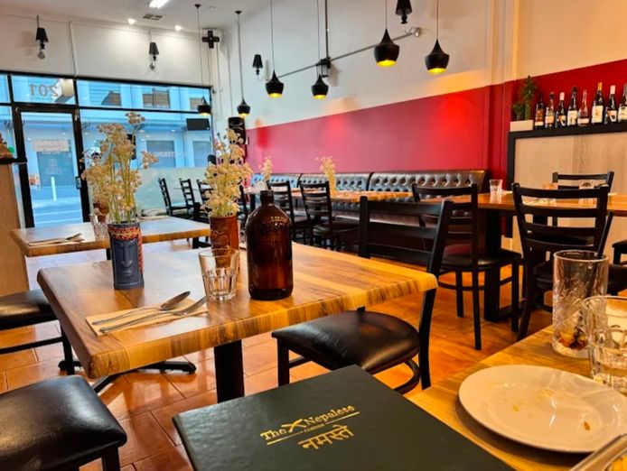 turnkey-cafe-restaurant-opportunity-walk-in-start-trading-tomorrow-1