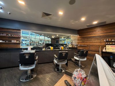 established-5-chair-barber-shop-nundah-village-35-000-wiwo-3