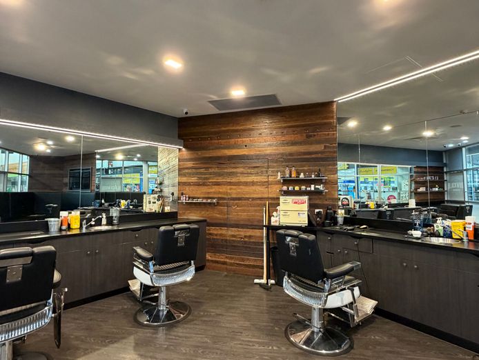 established-5-chair-barber-shop-nundah-village-35-000-wiwo-1
