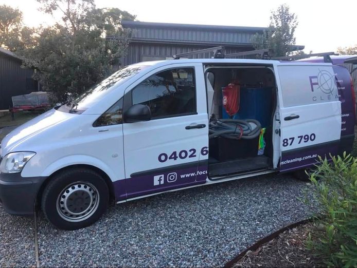 carpet-cleaning-business-are-you-ready-to-be-your-own-boss-1