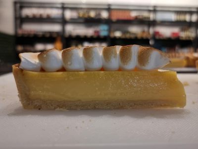 popular-cafe-deli-5