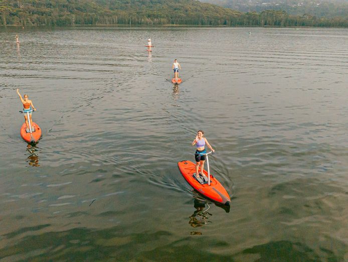 established-sup-tour-rental-business-narrabeen-lagoon-sydney-1