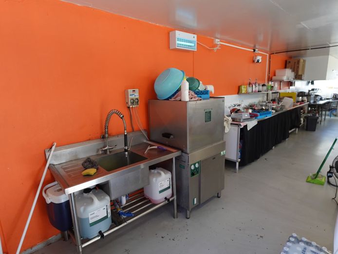 thai-asian-takeaway-restaurant-business-for-sale-5