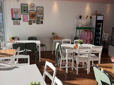 cafe-and-sweets-bakery-for-sale-great-net-income-8