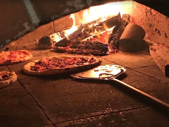 upper-north-shore-cafe-woodfire-italian-restaurant-2