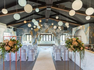 high-end-wedding-styling-planning-hire-company-15-yrs-3