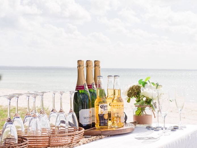 high-end-wedding-styling-planning-hire-company-15-yrs-8