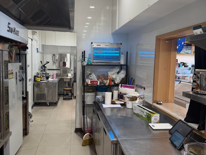cafe-for-sale-prime-location-near-macarthur-square-6