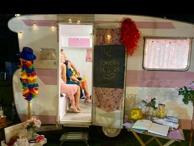 the-vintage-rose-photo-booth-4