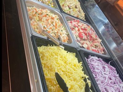 charcoal-chicken-gyros-bar-3