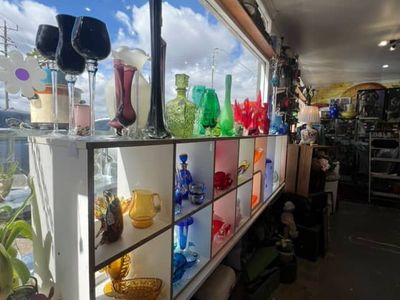 established-vintage-collectables-business-50-000-wiwo-2