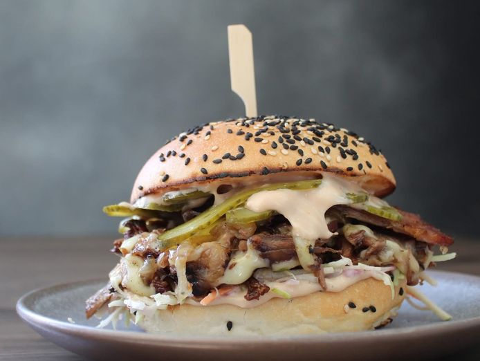established-licensed-bbq-restaurant-live-entertainment-venue-coastal-nsw-3
