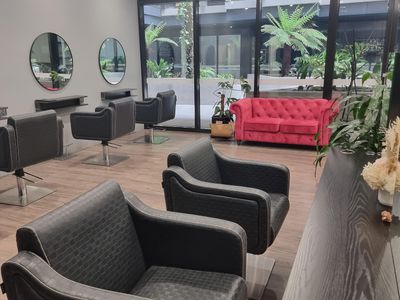 hair-salon-fit-out-for-sale-2