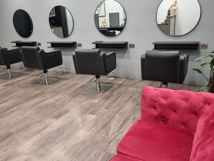 hair-salon-fit-out-for-sale-4