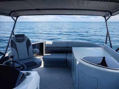 sundown-pontoon-boats-business-and-brand-for-sale-3