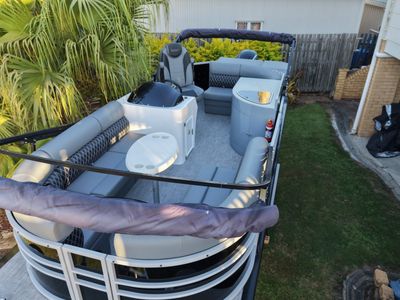 sundown-pontoon-boats-business-and-brand-for-sale-0