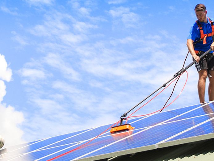 profitable-solar-cleaning-bird-proofing-business-be-your-own-boss-1