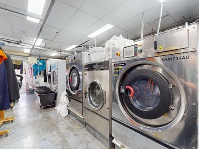 established-multi-site-dry-cleaning-business-1m-annual-sales-brisbane-2