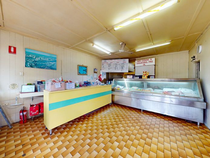affordable-bayside-takeaway-with-residence-and-established-fit-out-0