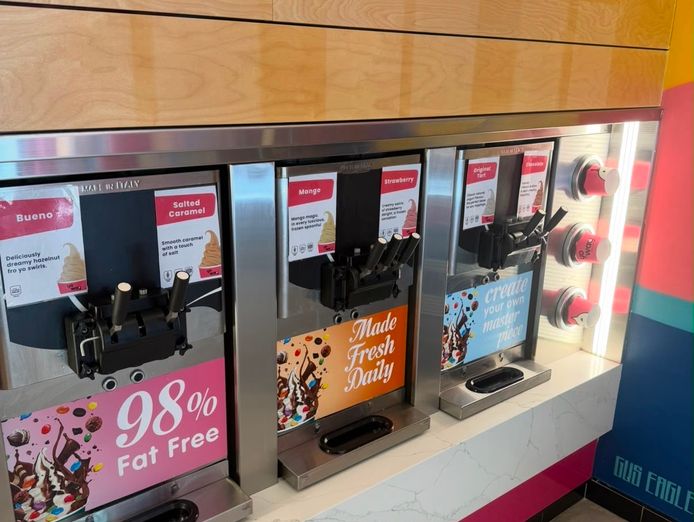 yo-way-frozen-yogurt-surfers-paradise-gold-coast-3